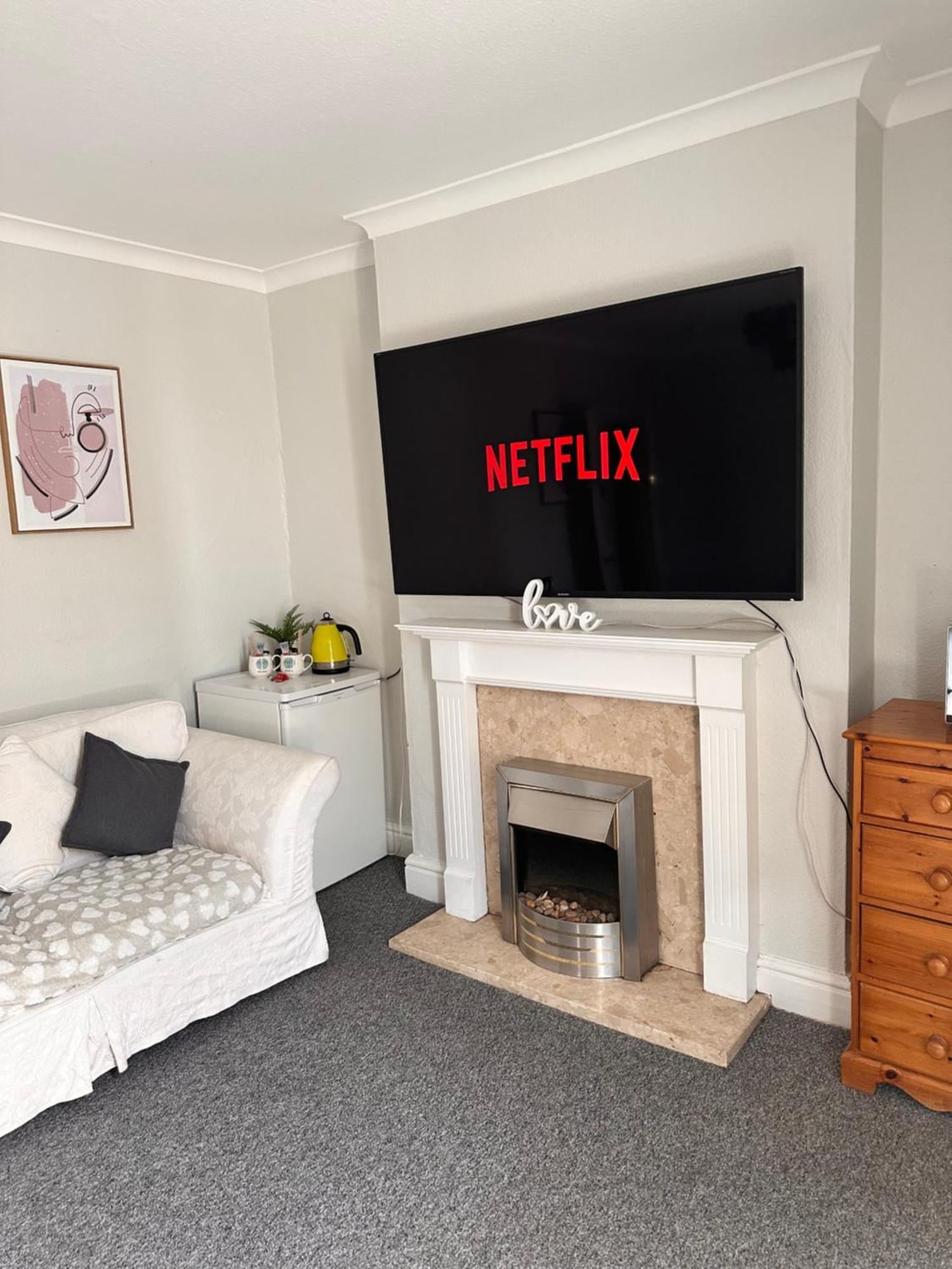 Lincoln City Centre Rooms P&S Luaran gambar